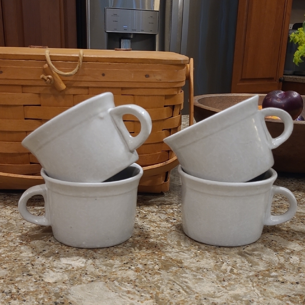 Bennington Potters Elegant Agate White Ceramic Mugs Set Of 4